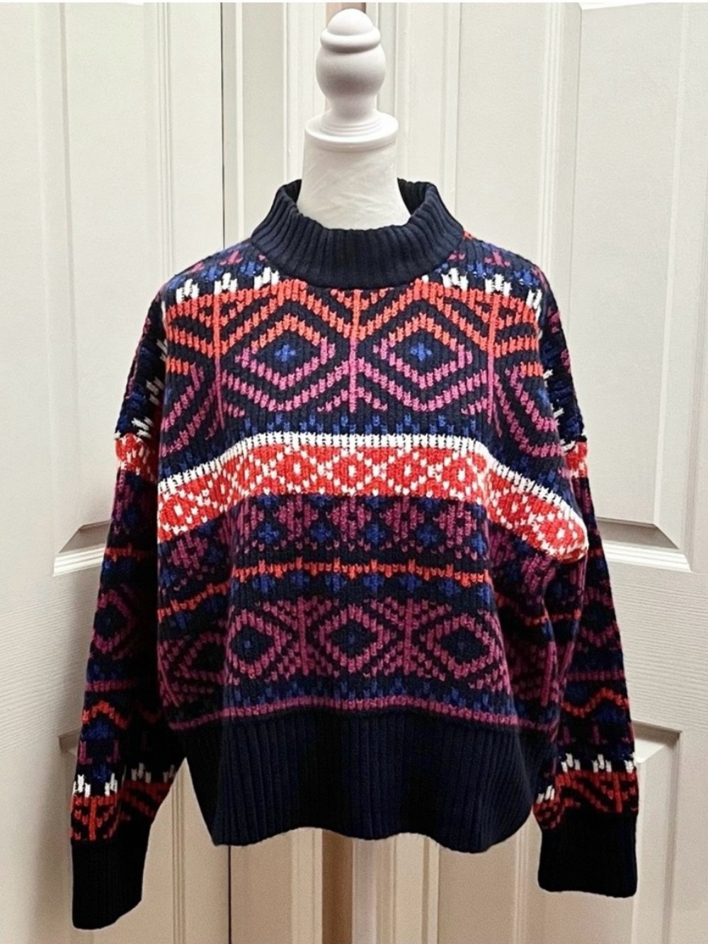 Old Navy Fair Isle Nordic Geometric Mock Neck Sweater Size M